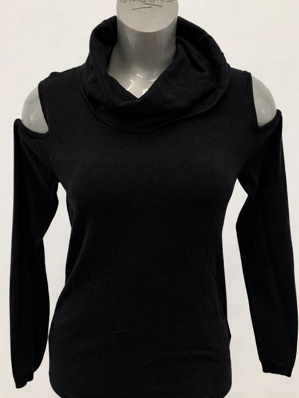 *BLACK* Shoulder COLD SHOULDER Cutout Turtleneck